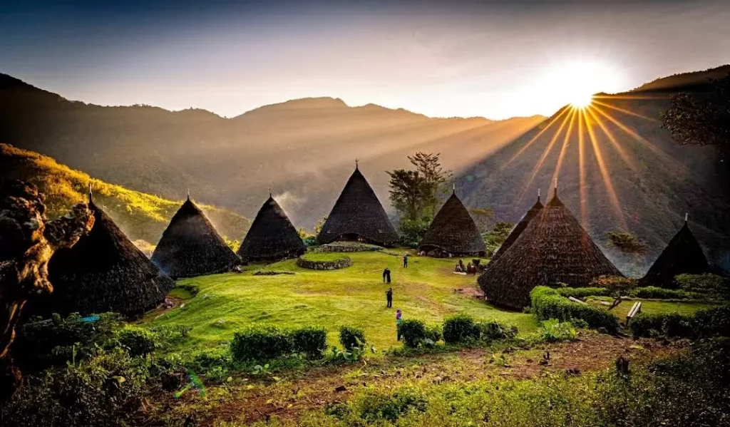Pesona Budaya Klasik dan Keindahan Alam Khas Indonesia